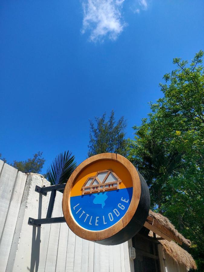 Little Lodge Gili Trawangan Luaran gambar